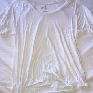 american eagle white v neck *gently used